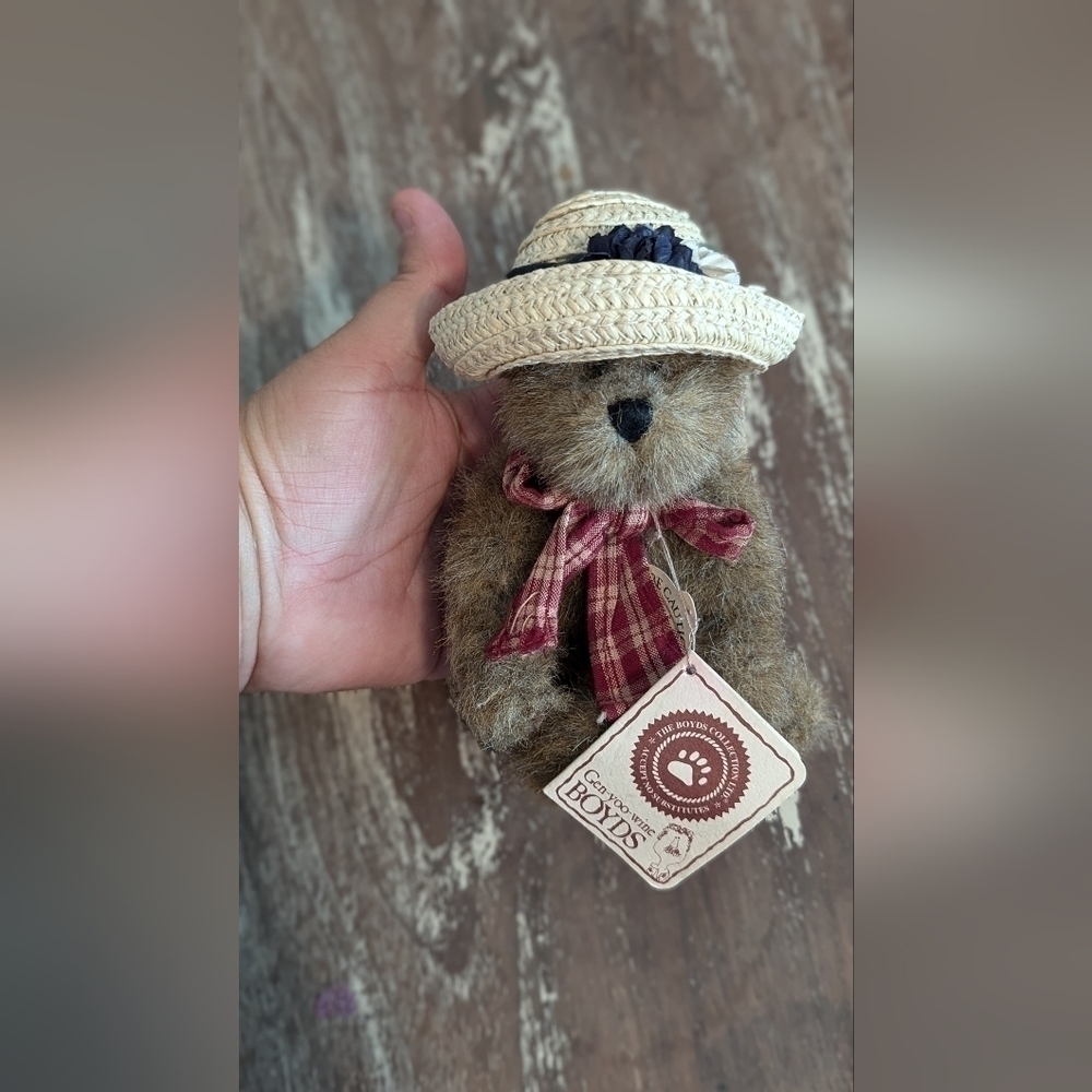 NWT Boyds Mini‎ Bear Betty Jane Mayberry  TJ's best dressed collection